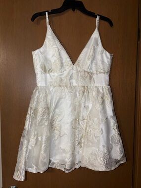 Lulu’s formal dress